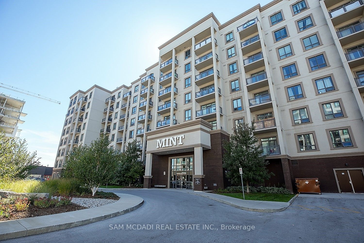 2490 Old Bronte Rd, #115