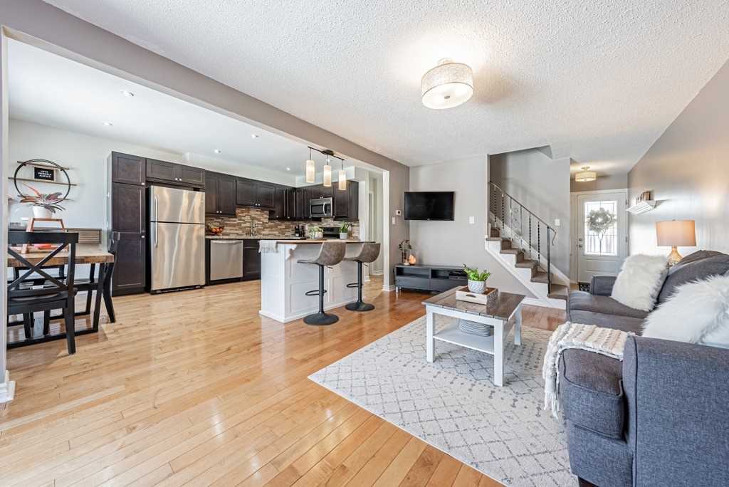 Listing W5953811 - Large Photo # 1