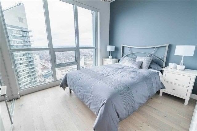 2212 Lakeshore Blvd W, #Lph03