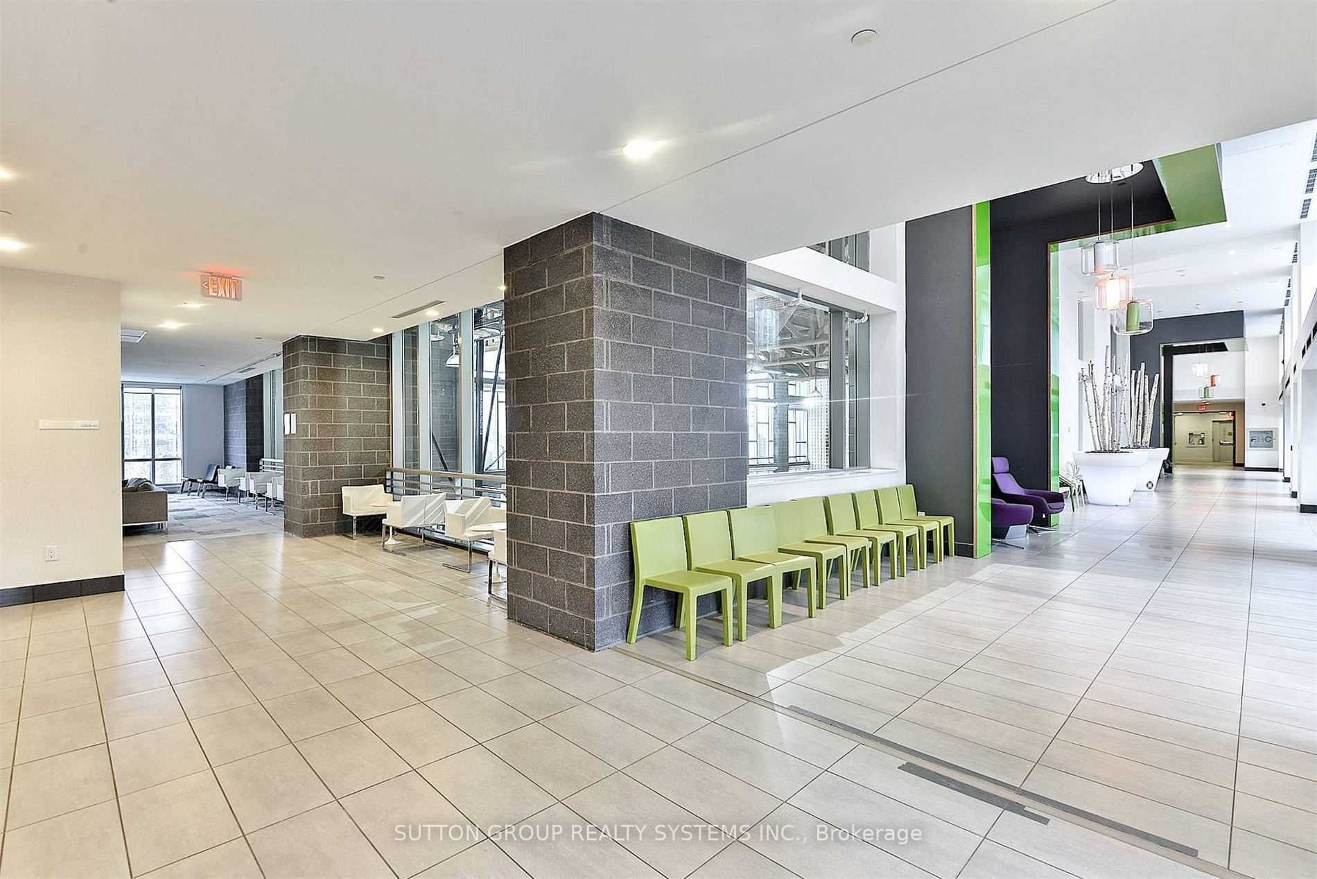 365 Prince Of Wales Dr, #505