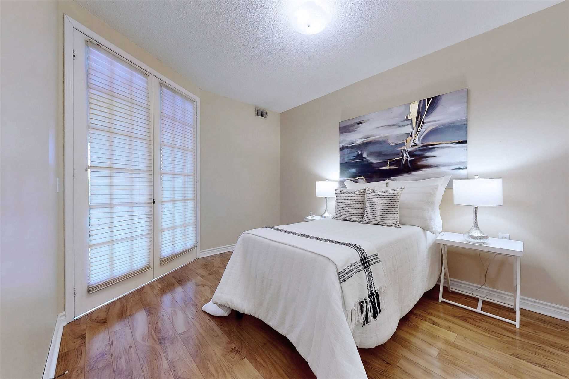 Listing W5954197 - Large Photo # 8
