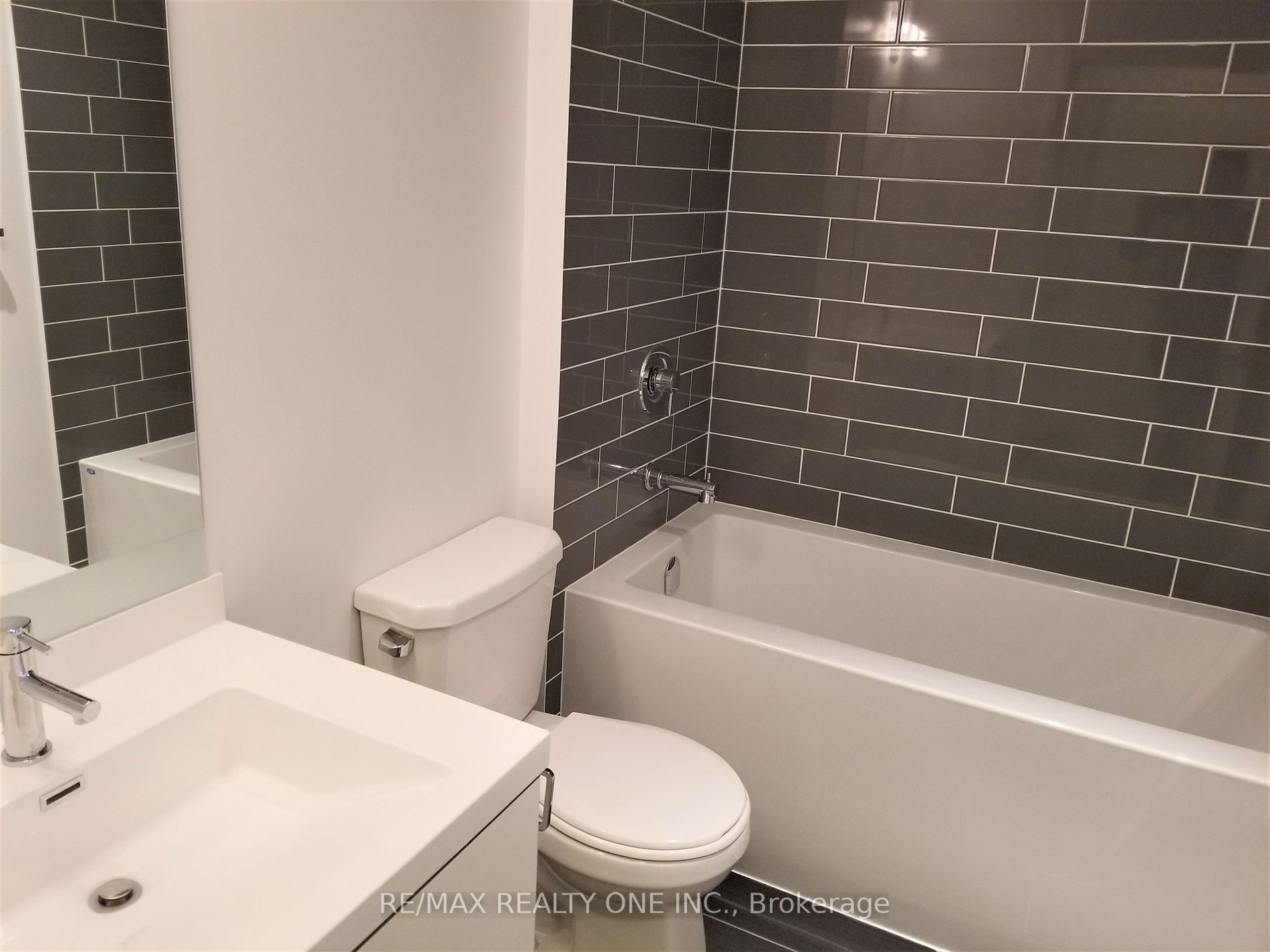 Listing W5954316 - Large Photo # 6