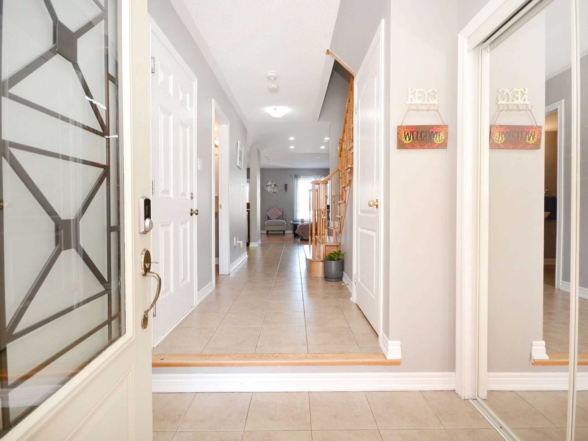 Listing W5954335 - Large Photo # 3