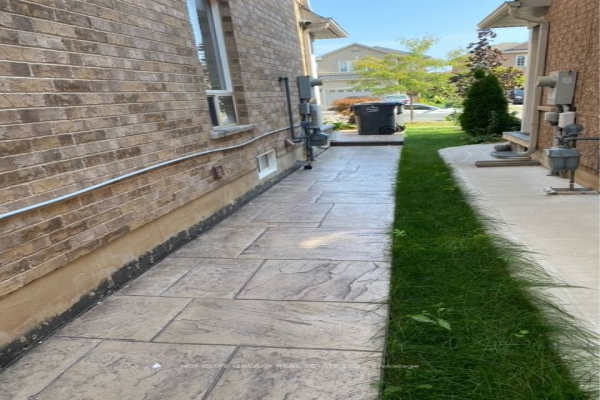 3231 Cactus Gate, Mississauga