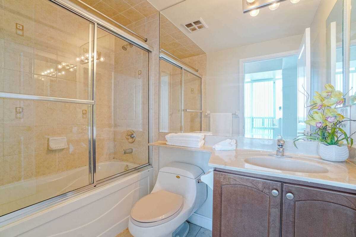 80 Absolute Avenue, #3410