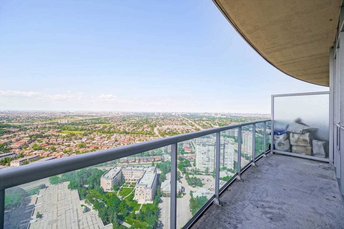 80 Absolute Avenue, #3410