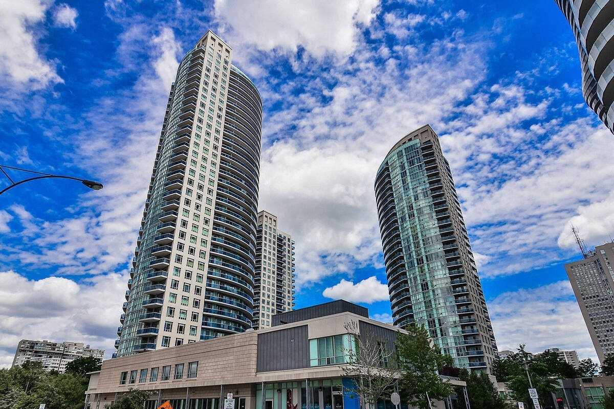 80 Absolute Avenue, #3410