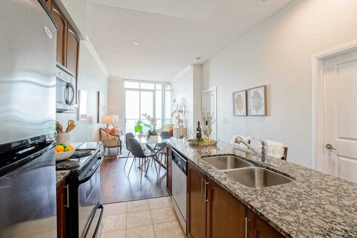 80 Absolute Avenue, #3410