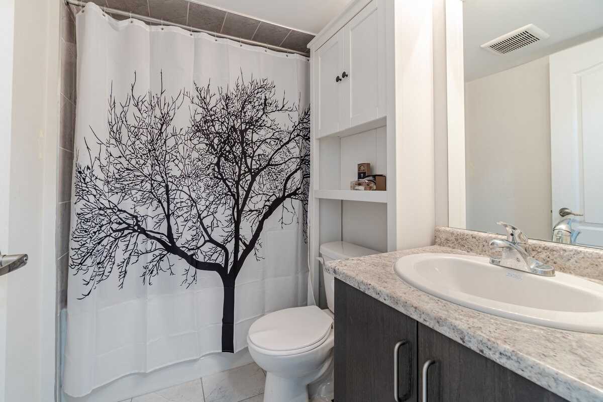 11 Applewood Lane, #112