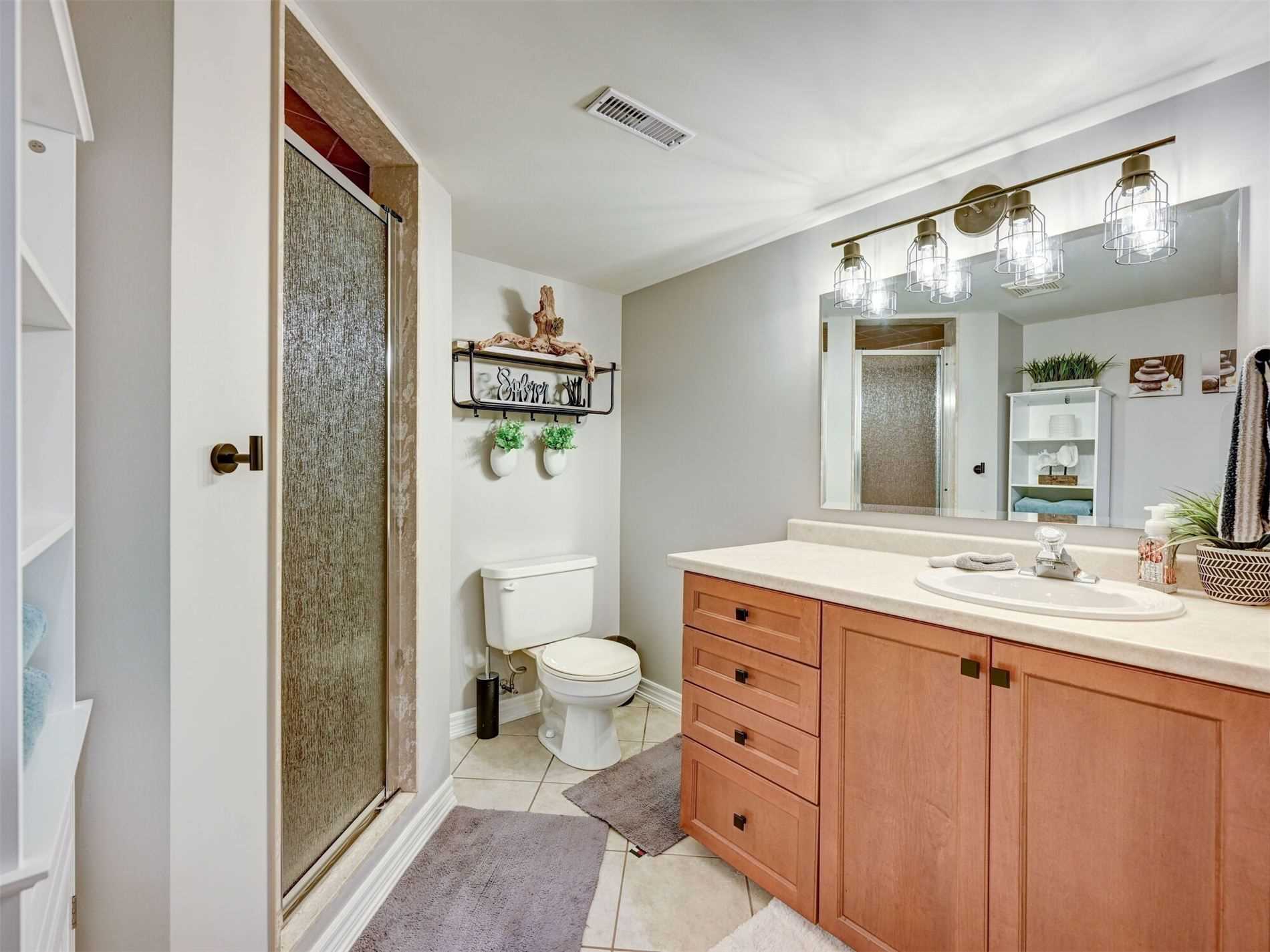 Listing W5955205 - Large Photo # 25