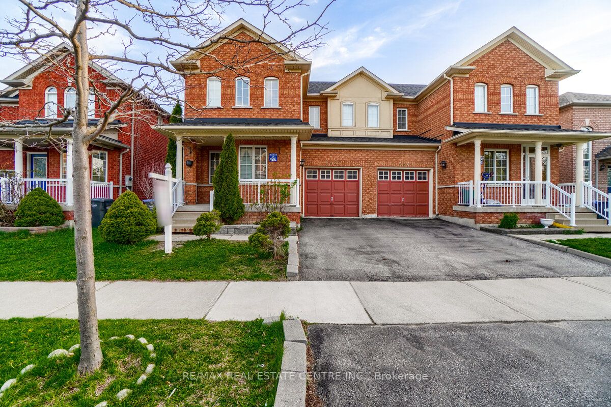 Listing W5955216 - Large Photo # 2