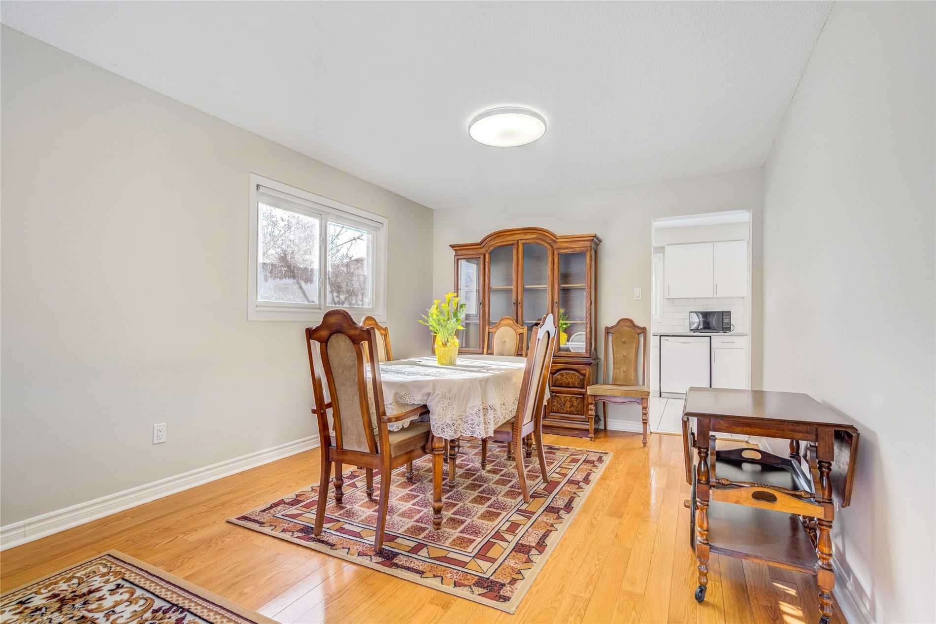 1097 Mannington Crt