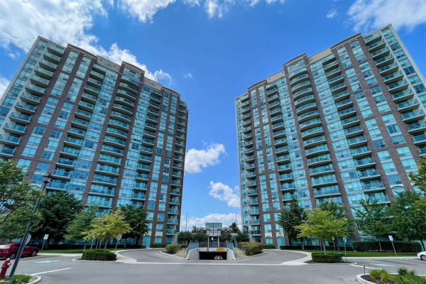 4879 Kimbermount Ave, Mississauga