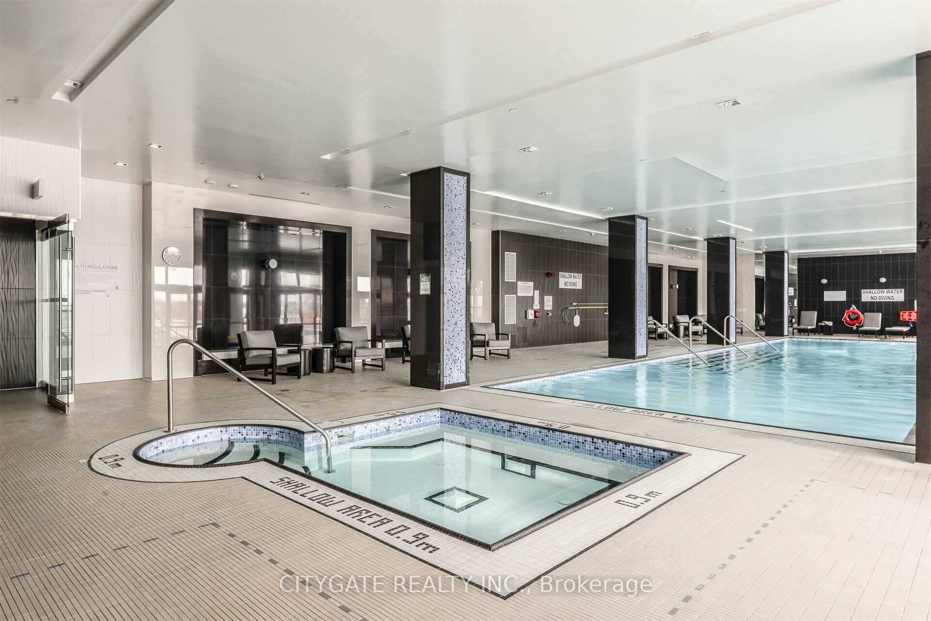 17 Zorra St, #1607