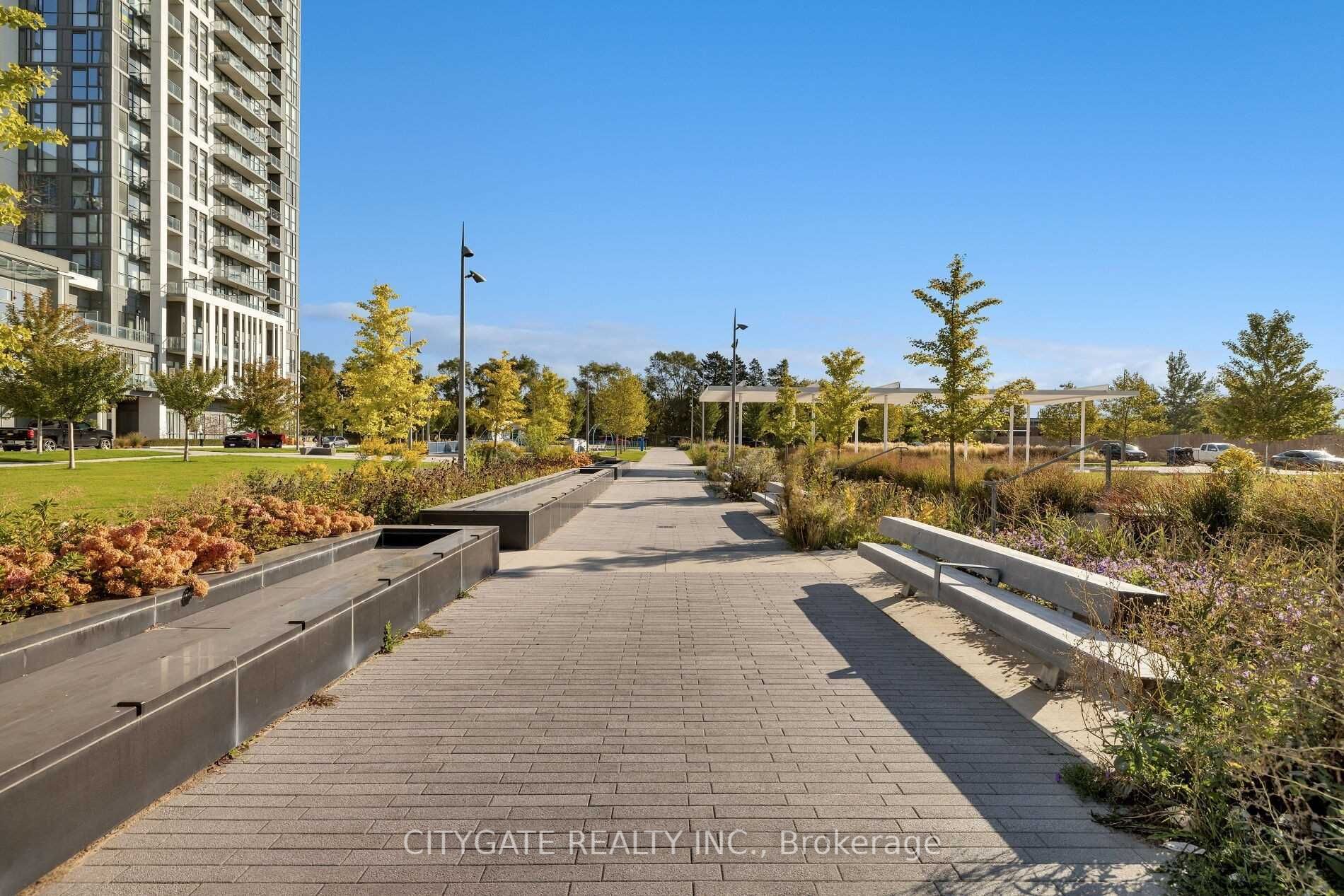 17 Zorra St, #1607