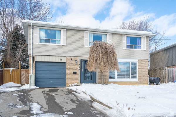 11 Pennington Cres, Halton Hills