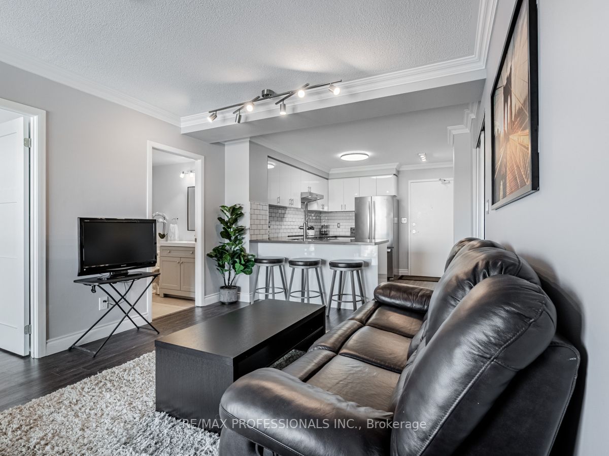 Listing W5956396 - Large Photo # 15