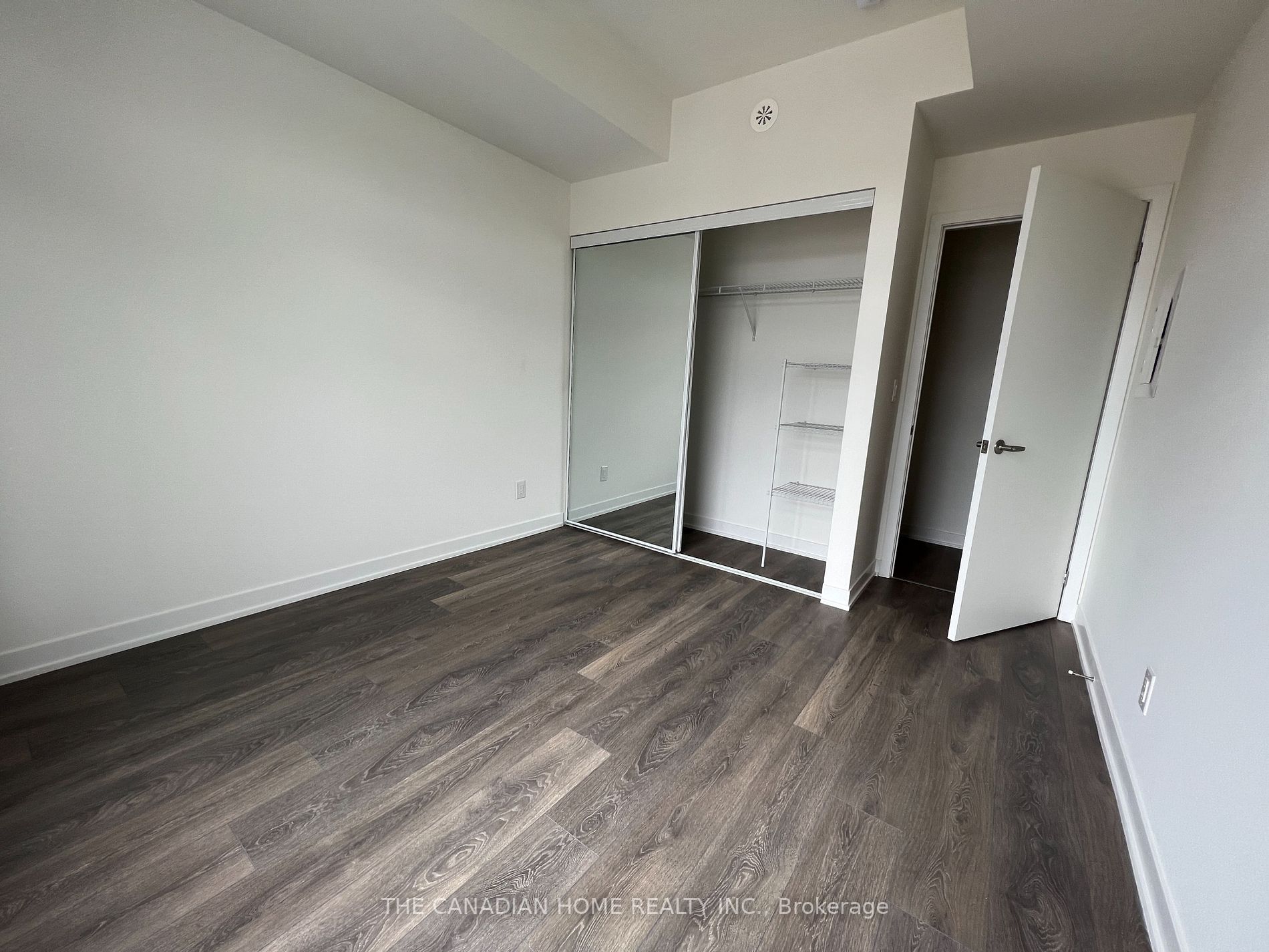 Listing W5956920 - Large Photo # 14