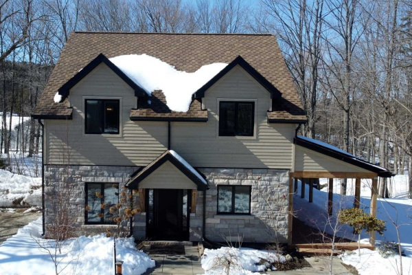 1470 Queen St W, Caledon