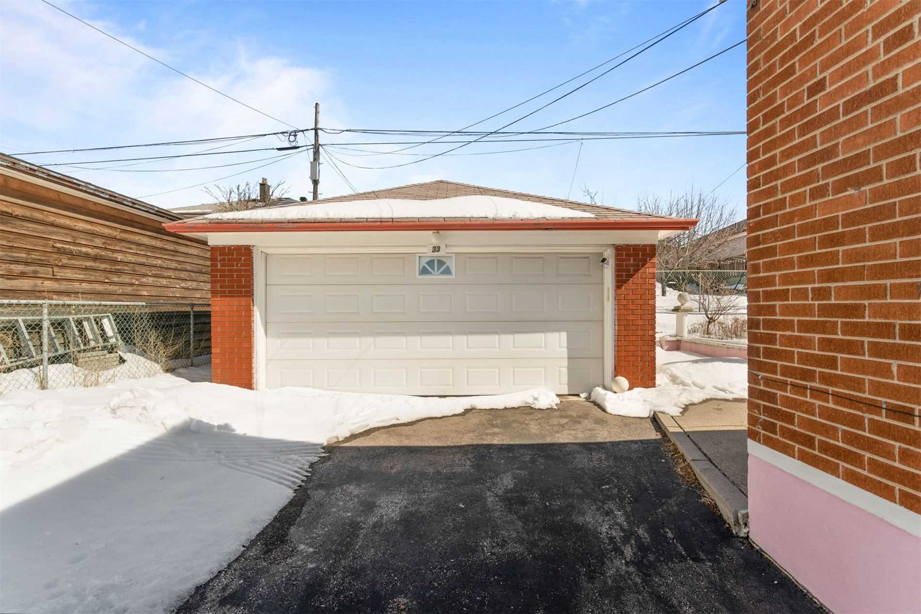 33 Coquette Road
