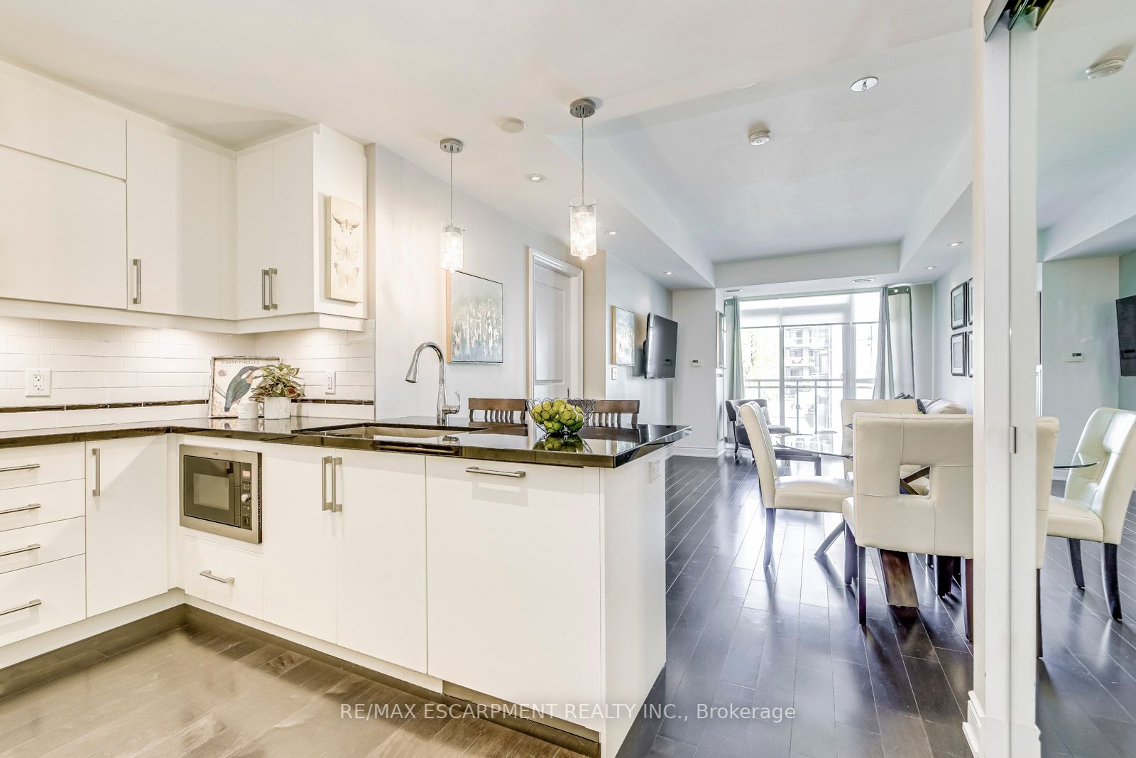 Listing W5957528 - Large Photo # 4