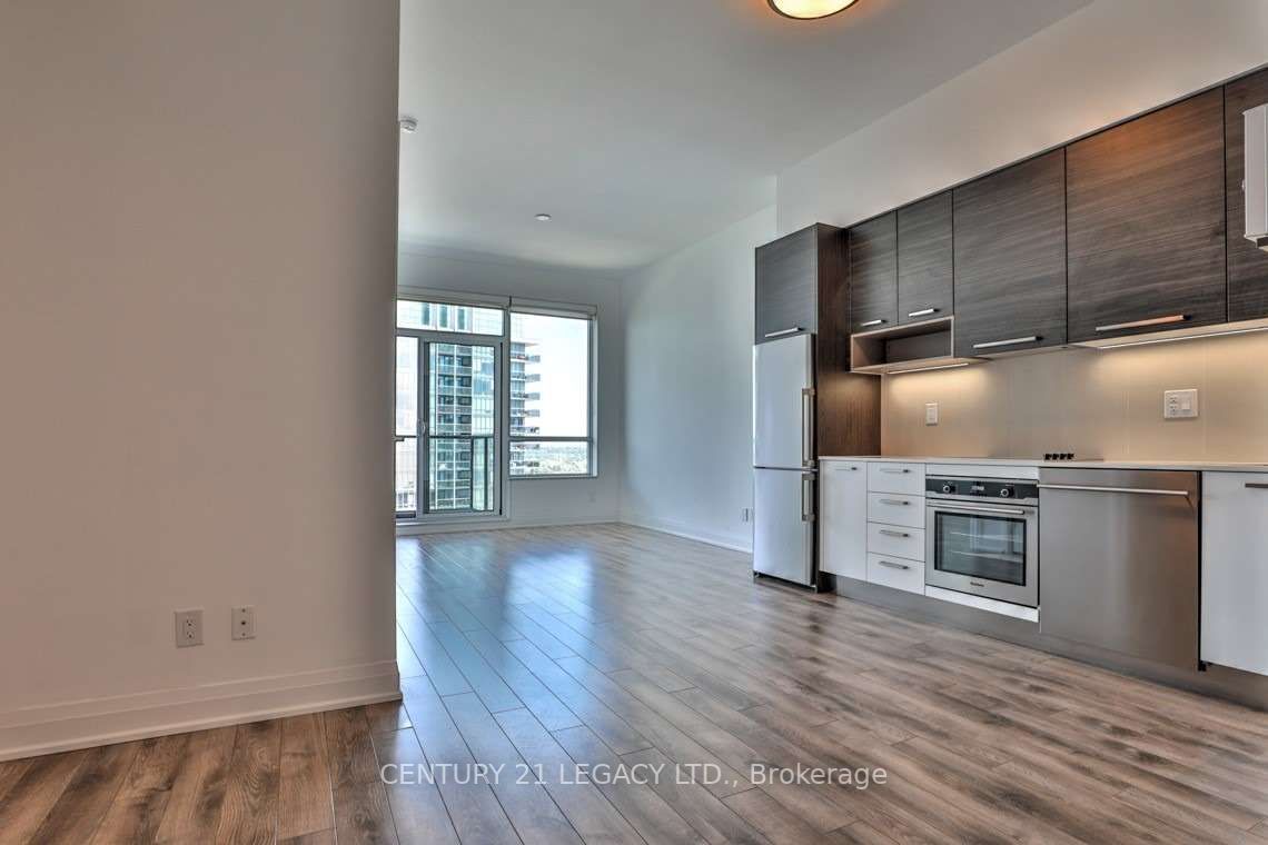 Listing W5957648 - Large Photo # 4
