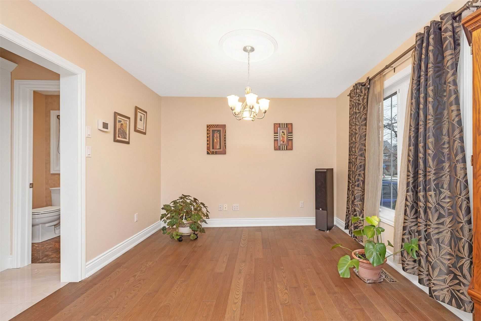 Listing W5957871 - Large Photo # 6