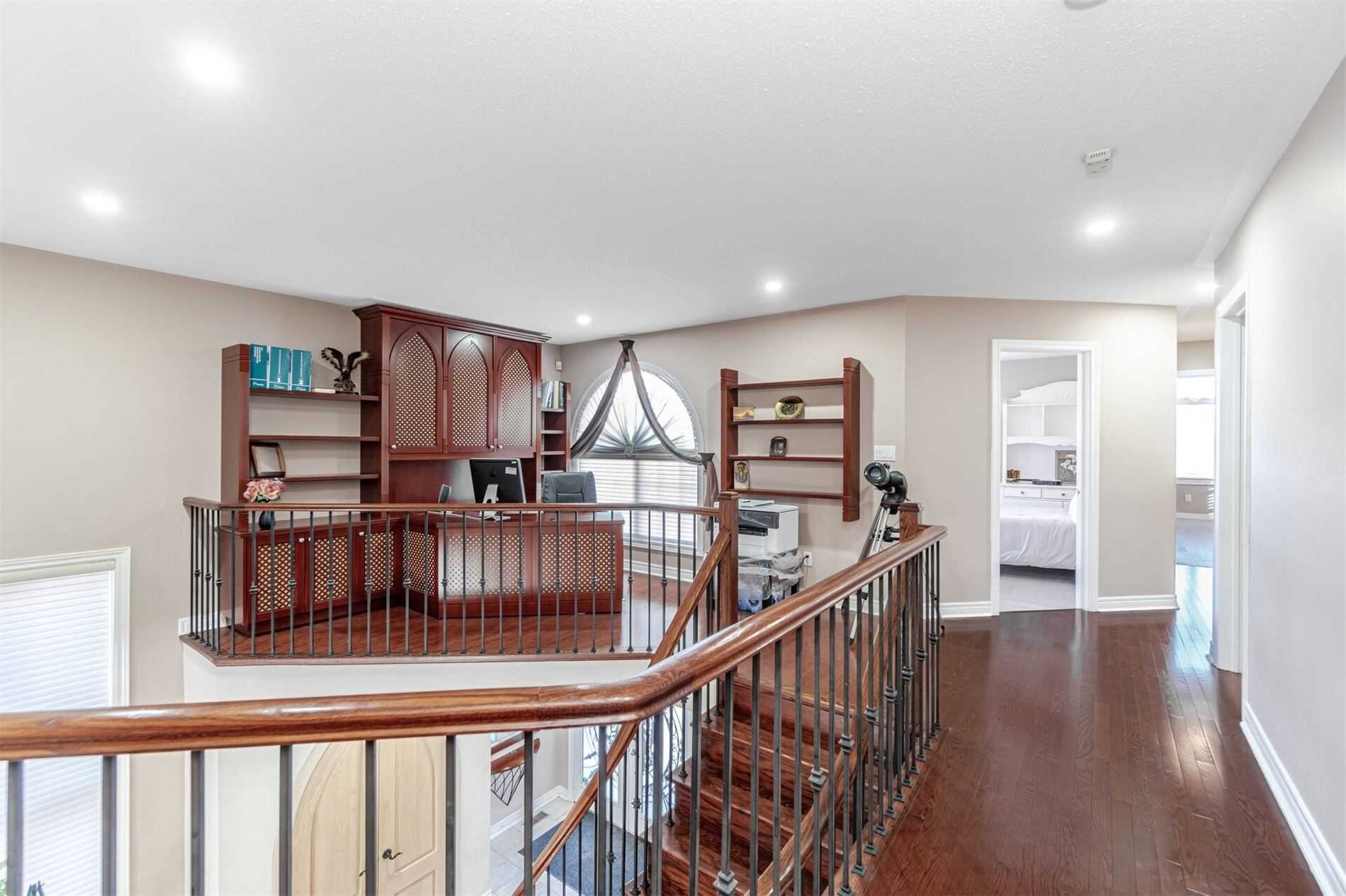 Listing W5958299 - Large Photo # 13