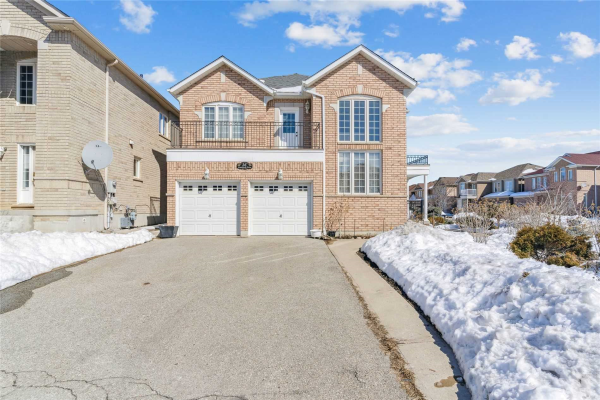 16 Braddock Dr E, Brampton