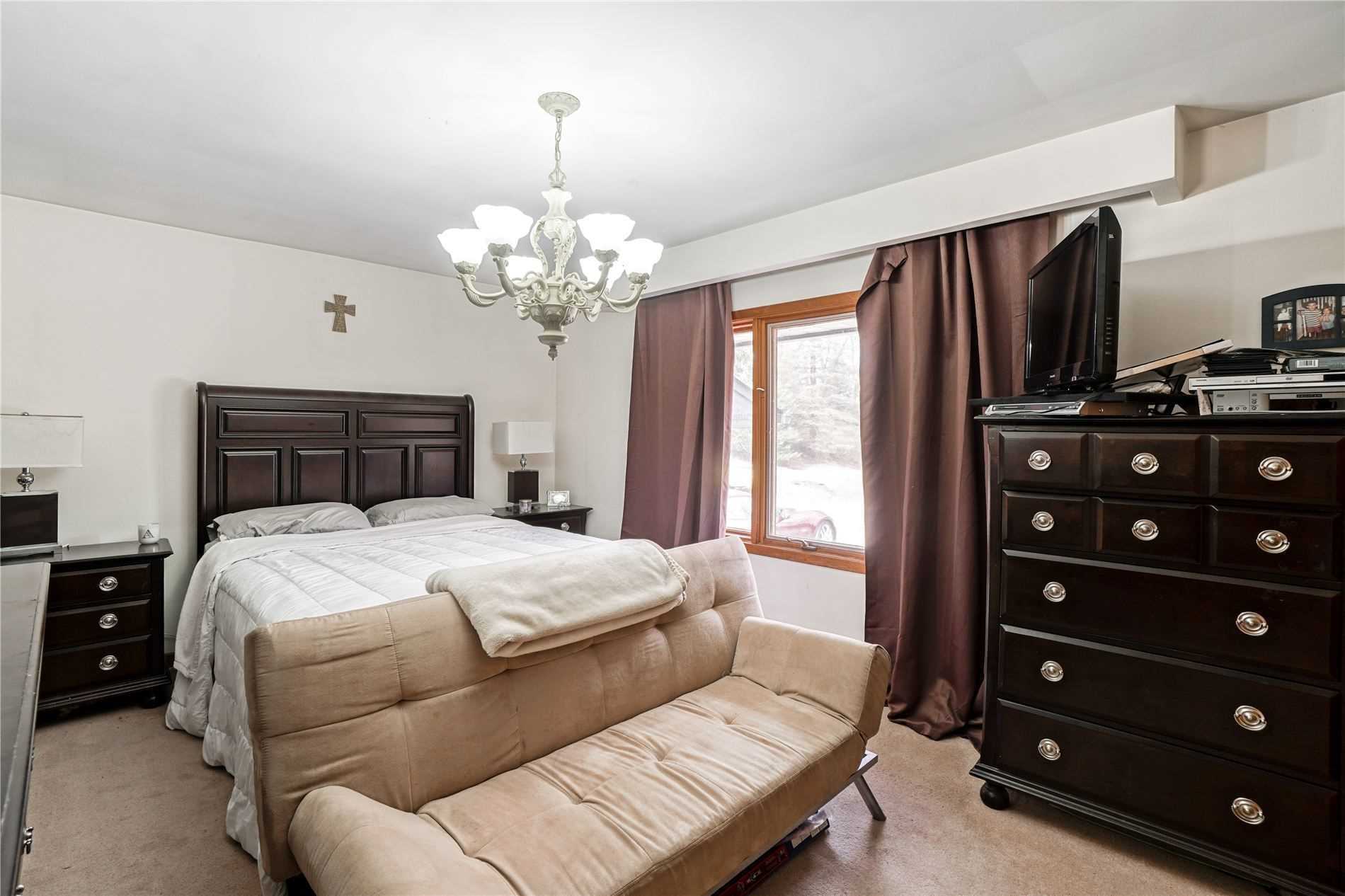 Listing W5958377 - Large Photo # 15
