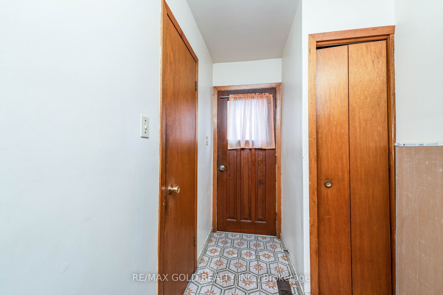 Listing W5958440 - Large Photo # 38