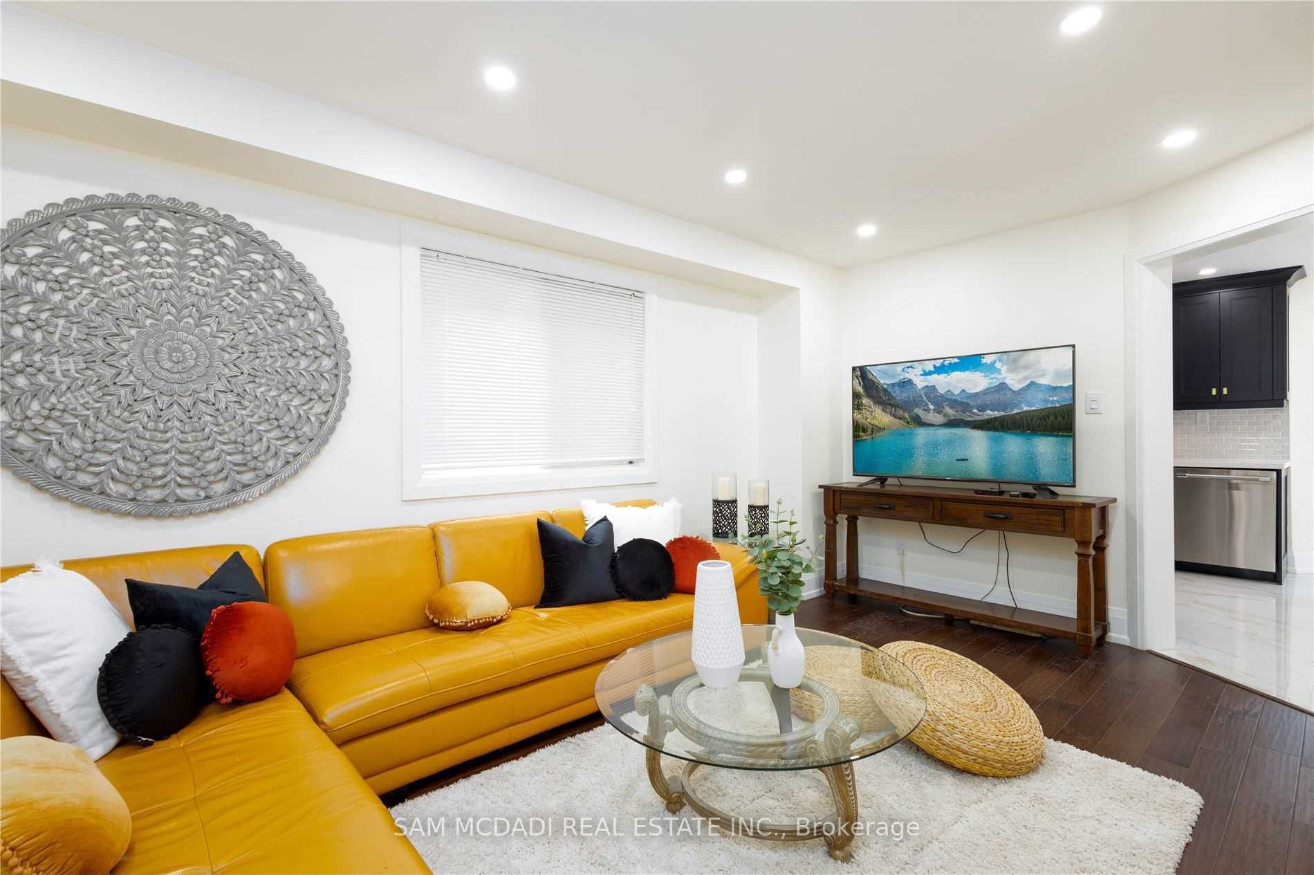 1099 Hedge Drive