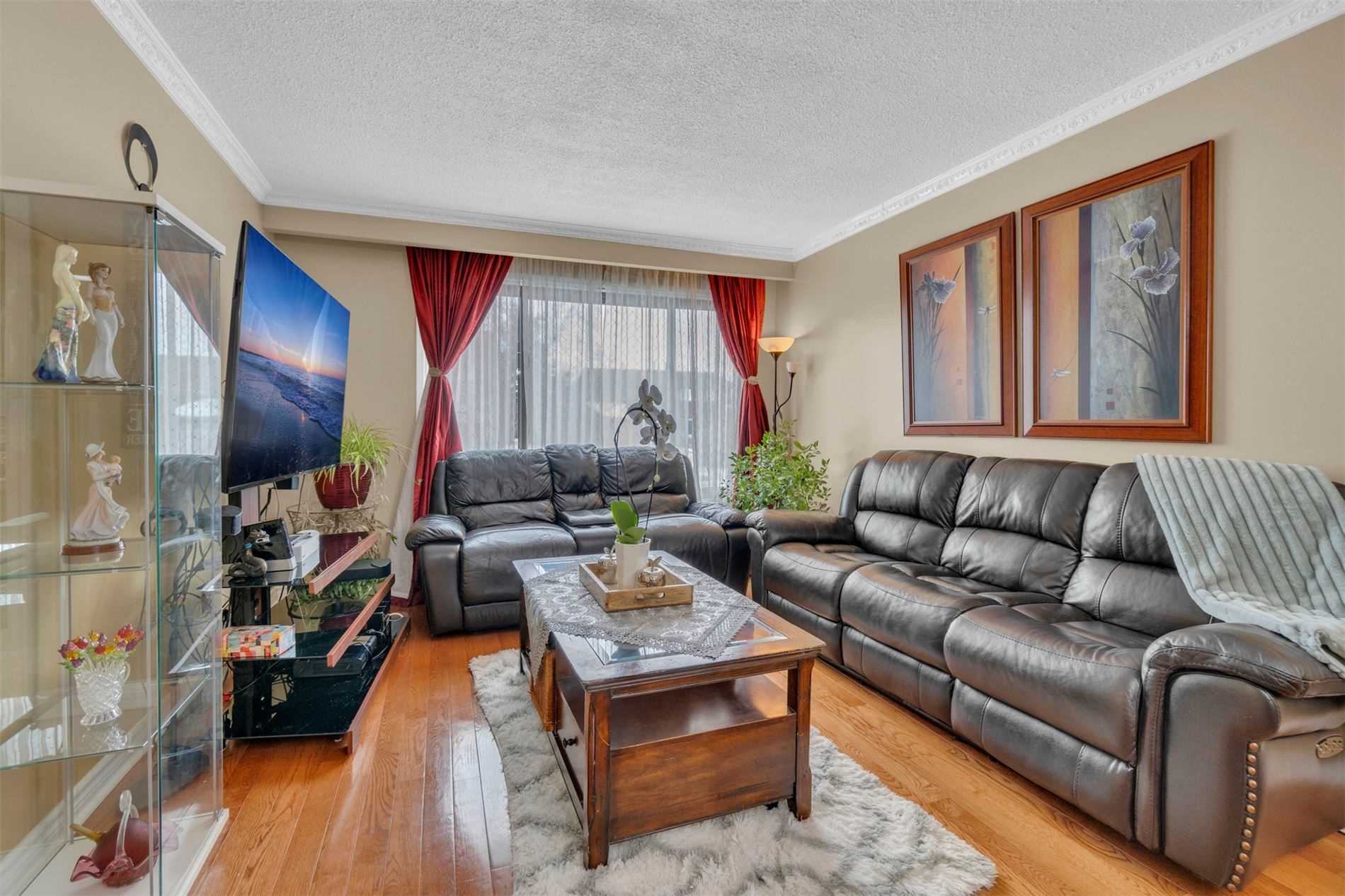 Listing W5958665 - Large Photo # 5
