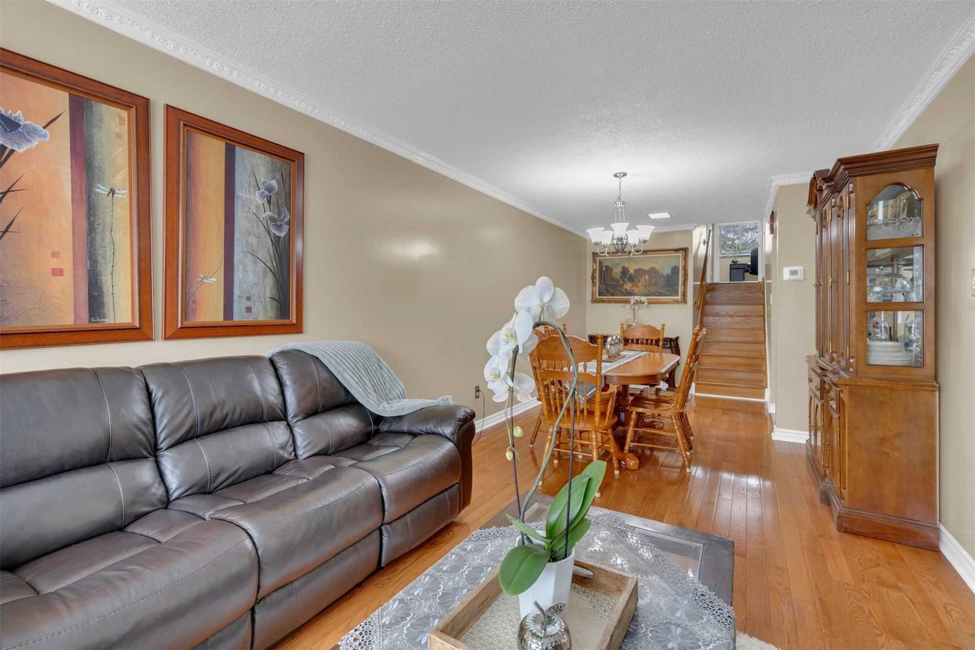 Listing W5958665 - Large Photo # 6