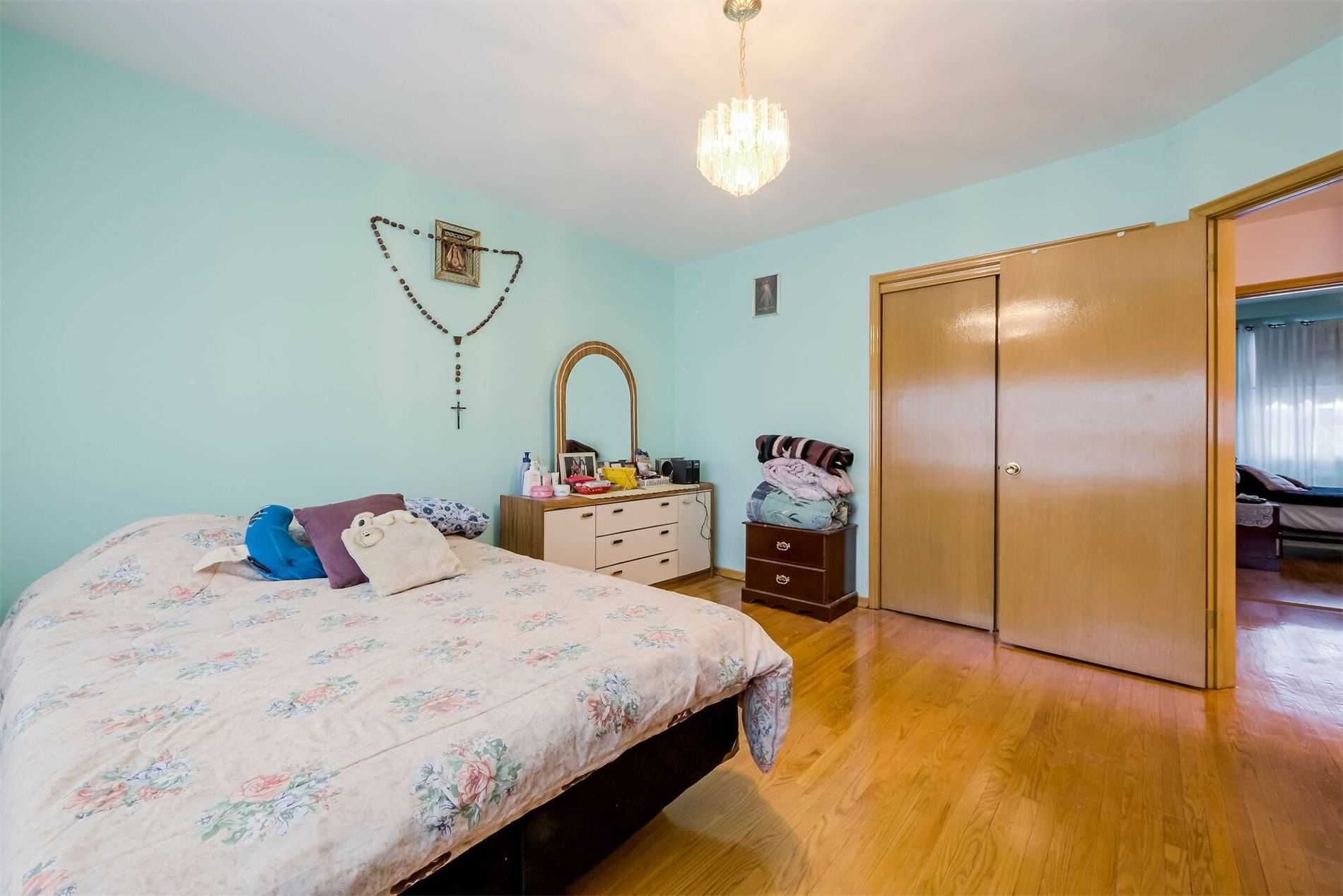 Listing W5958779 - Large Photo # 18
