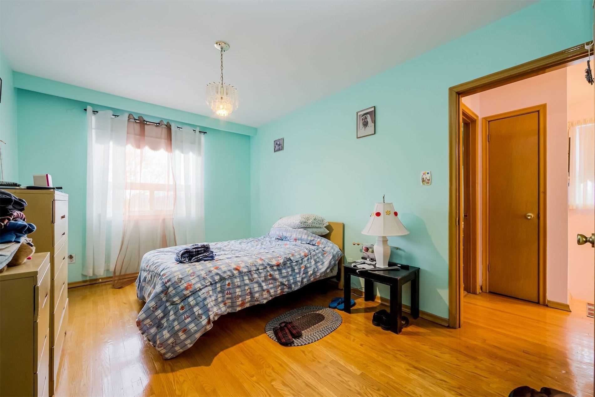Listing W5958779 - Large Photo # 20