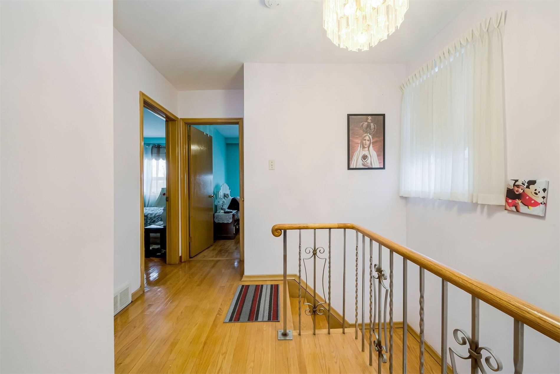 Listing W5958779 - Large Photo # 15