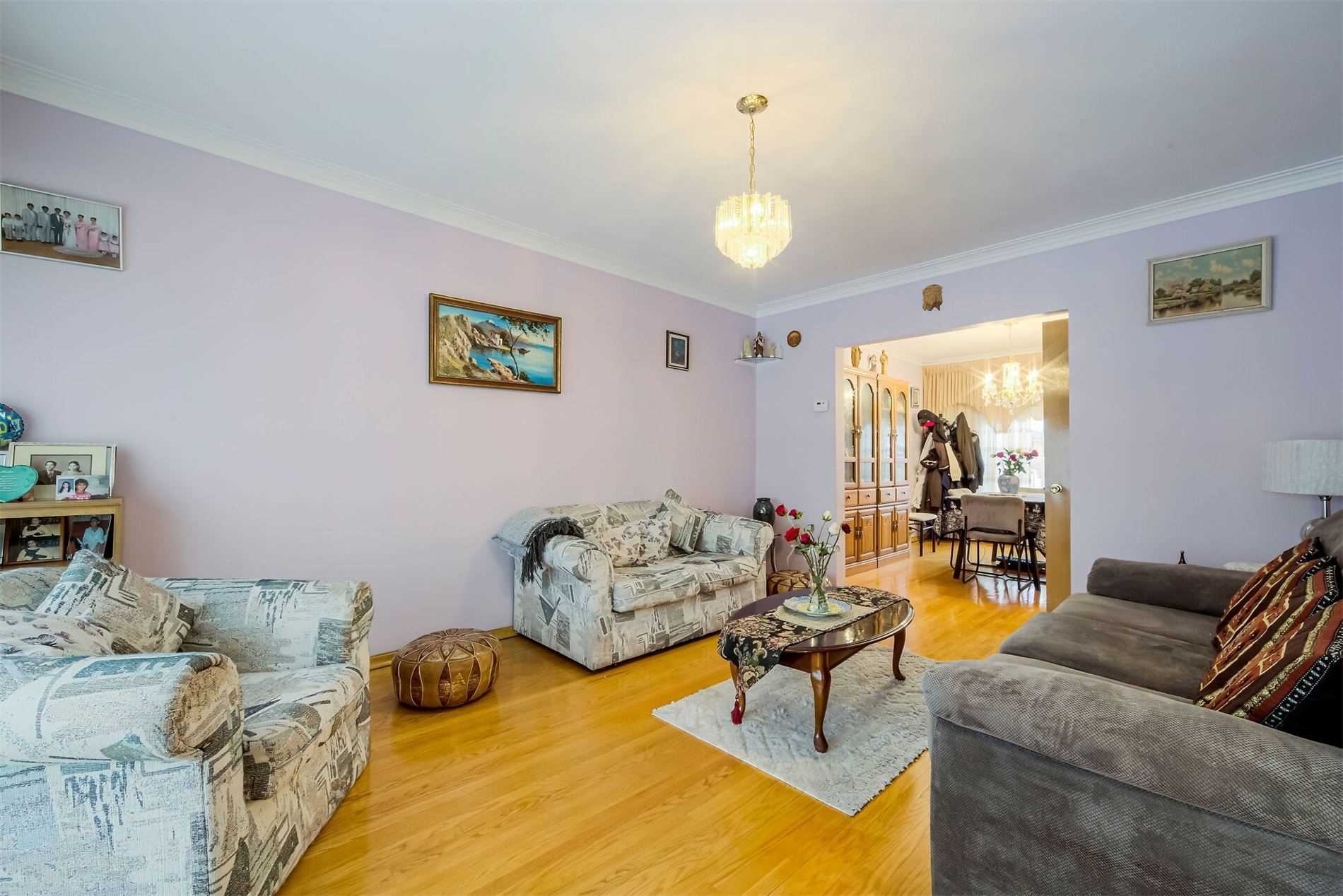 Listing W5958779 - Large Photo # 5