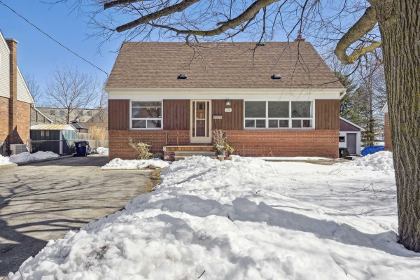 39 Jodphur Ave, Toronto