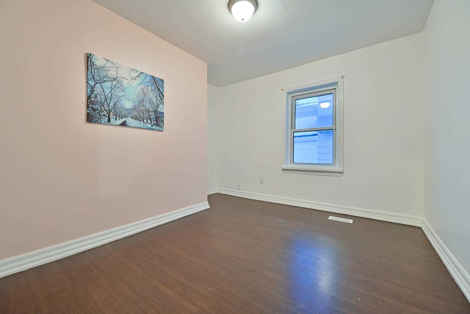 Listing W5959057 - Large Photo # 13