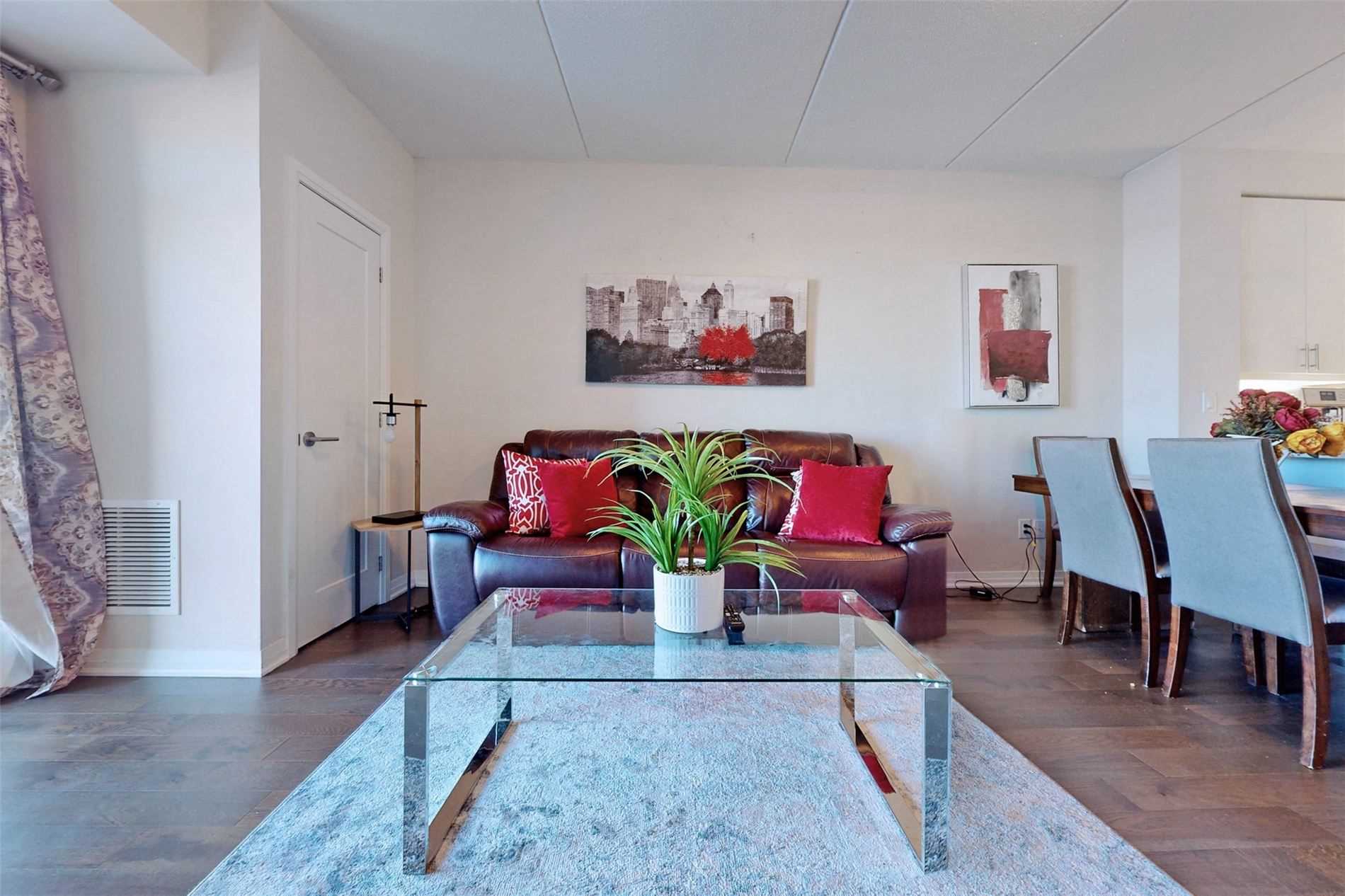 Listing W5959659 - Large Photo # 10