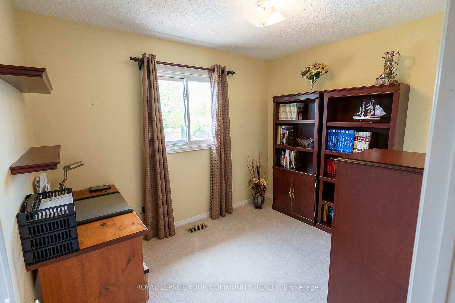 98 Corkett Dr