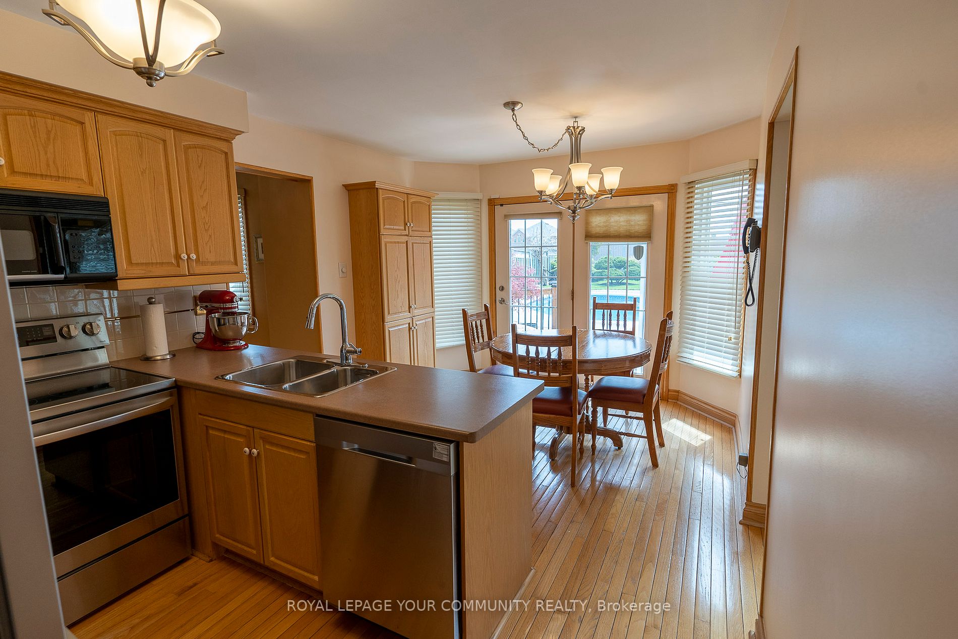 98 Corkett Dr