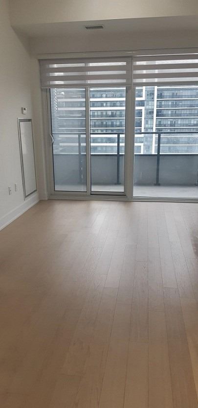 20 Shore Breeze Drive S, #1106