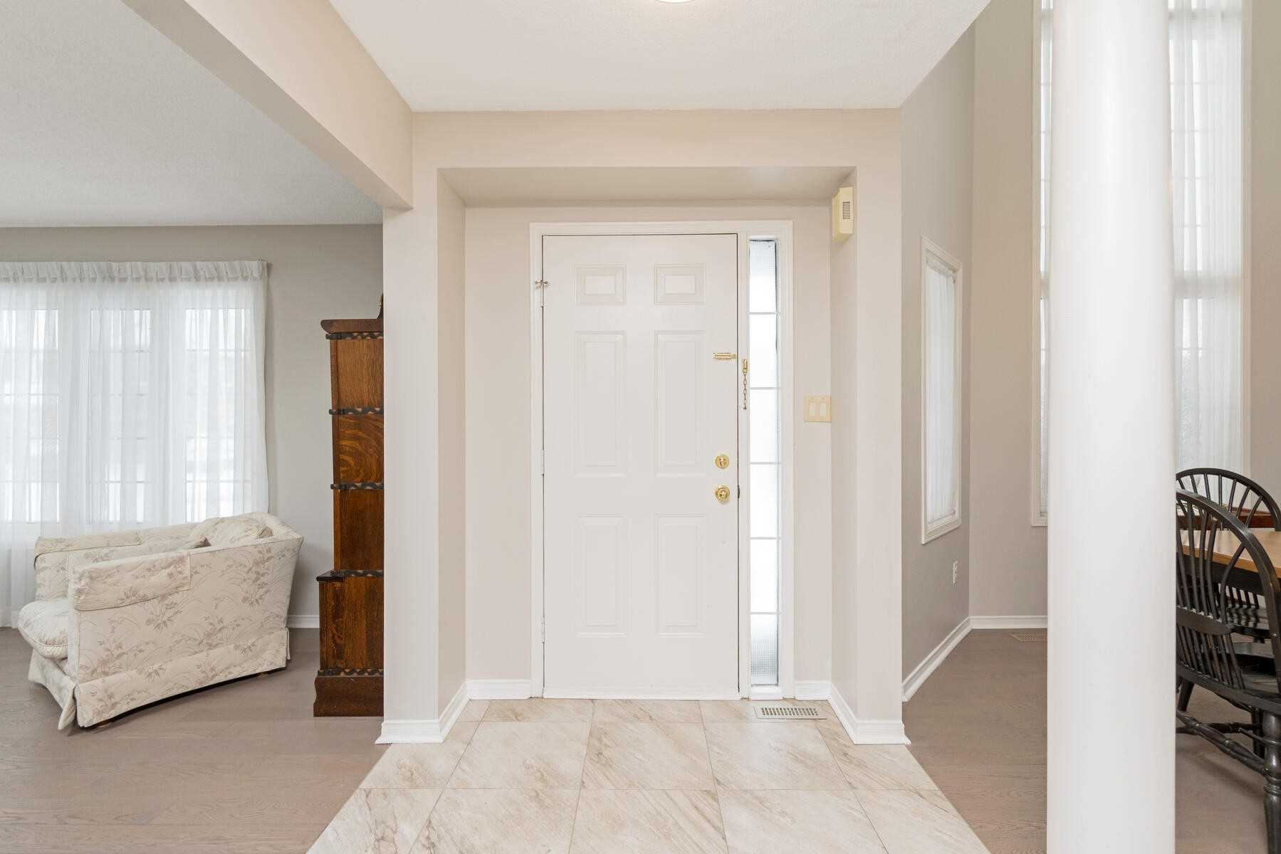 Listing W5960355 - Large Photo # 4