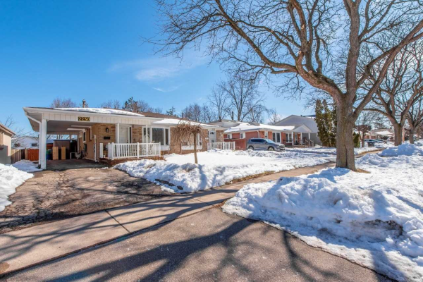 2230 Buttonbush Cres, Mississauga