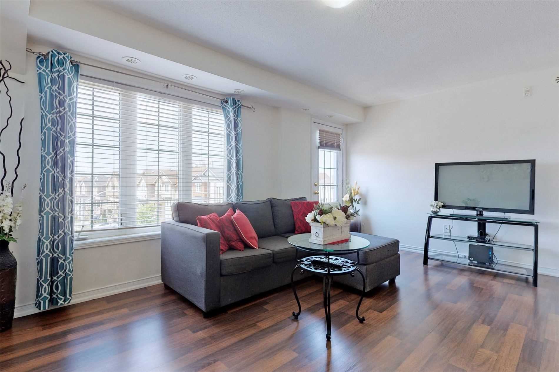 Listing W5960561 - Large Photo # 4