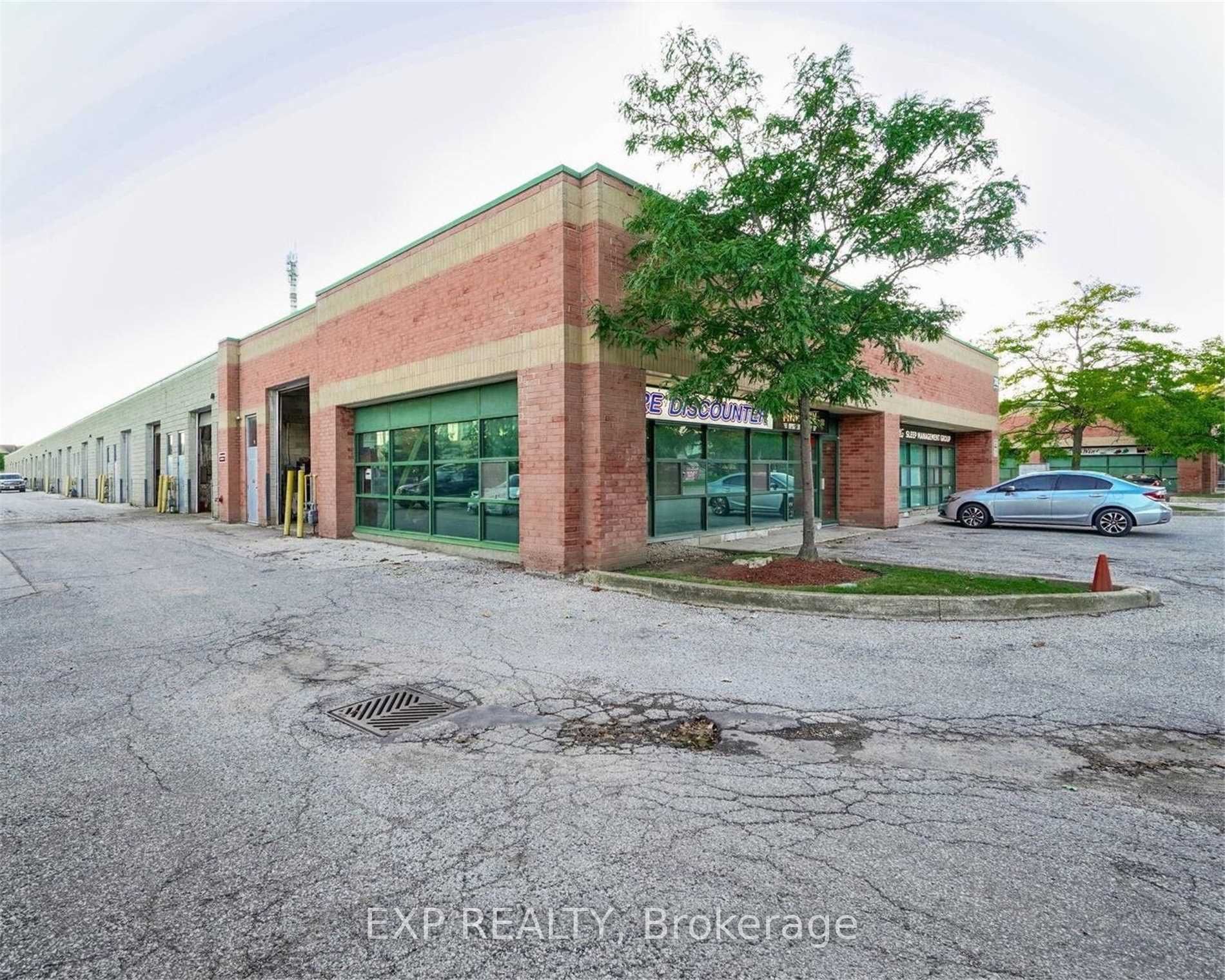 Listing W5960592 - Large Photo # 1