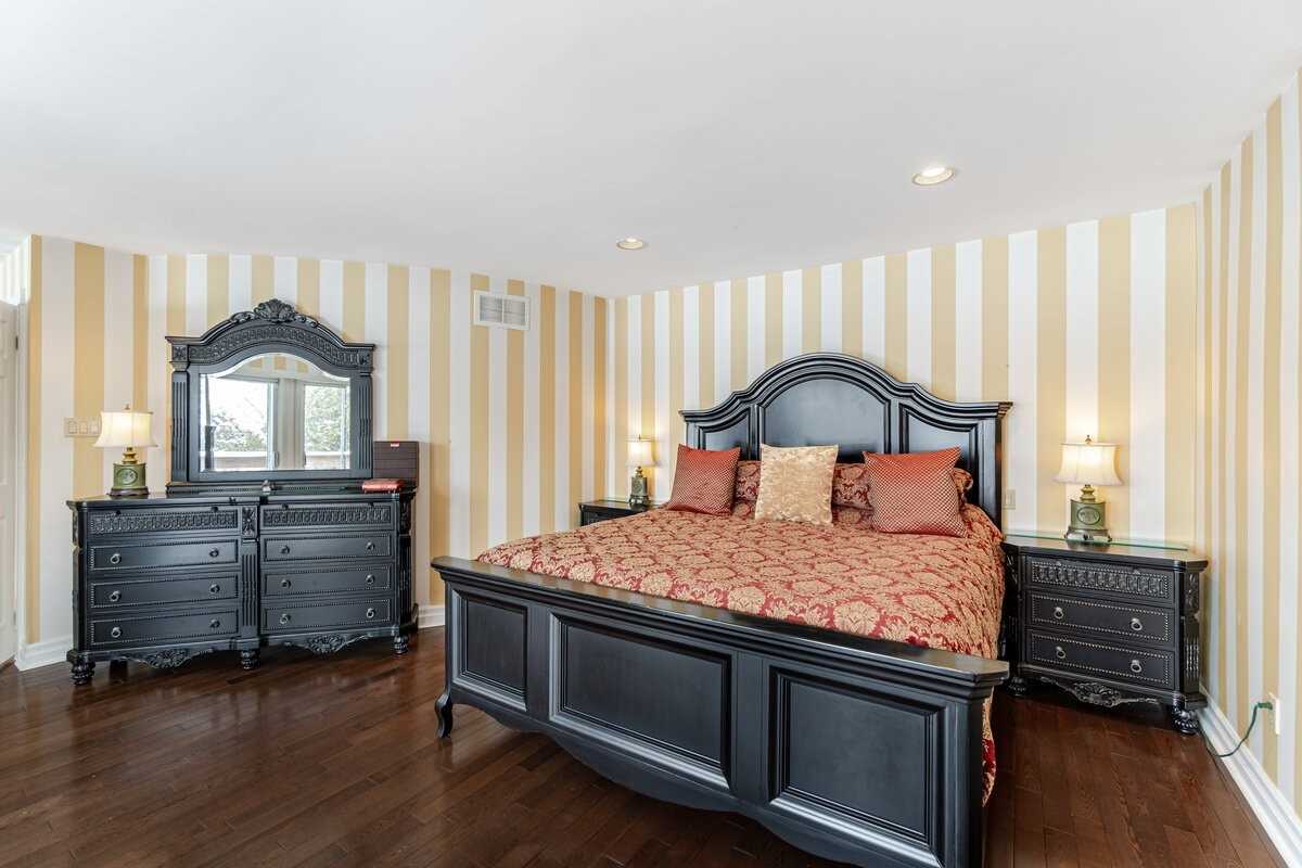 1551 Maple Ridge Dr