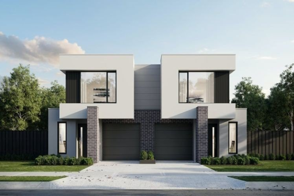 25 A Pine Ave N, Mississauga